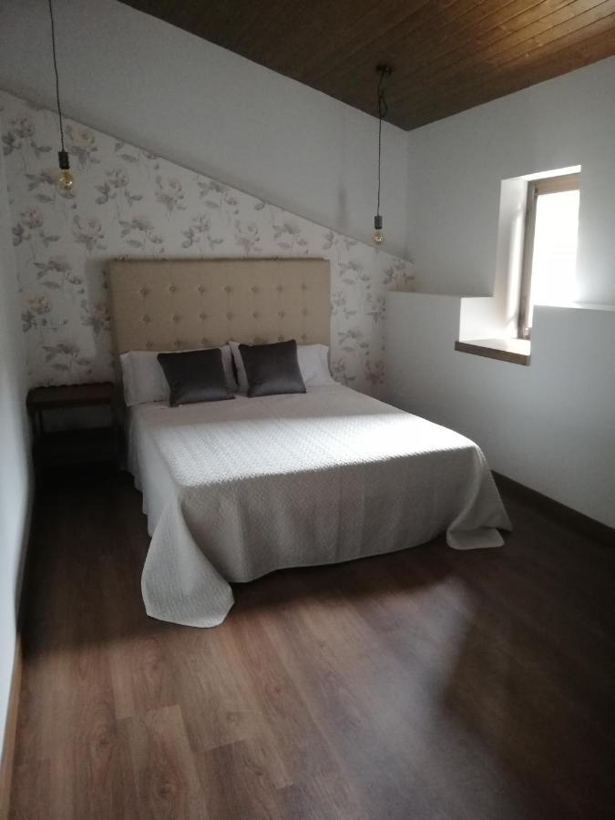 Casa Rural El Enebro 4 Estrellas Navamorcuende 외부 사진